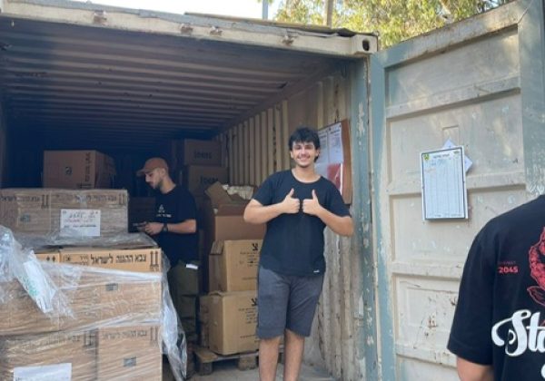 תלמידי שכבת י”א מתגייסים למען החזית